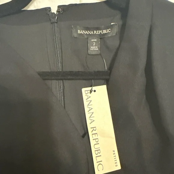 Banana Republic Black Sleeveless Sheath Dress NWT - Picture 4 of 4